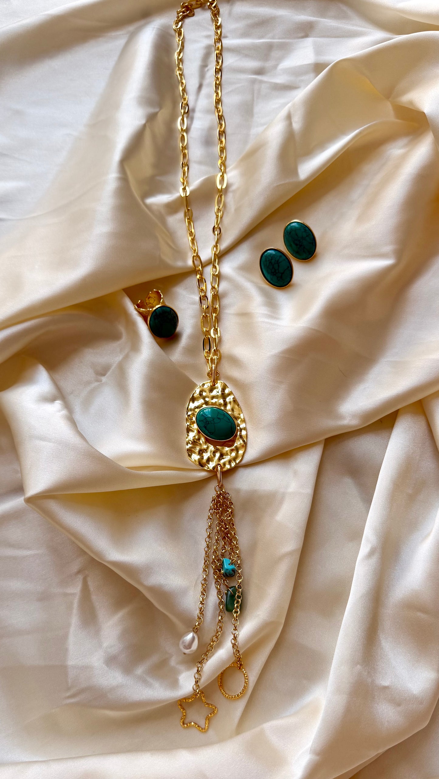 Necklace Set