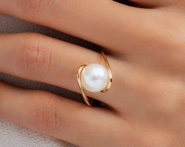 Pearl Ring